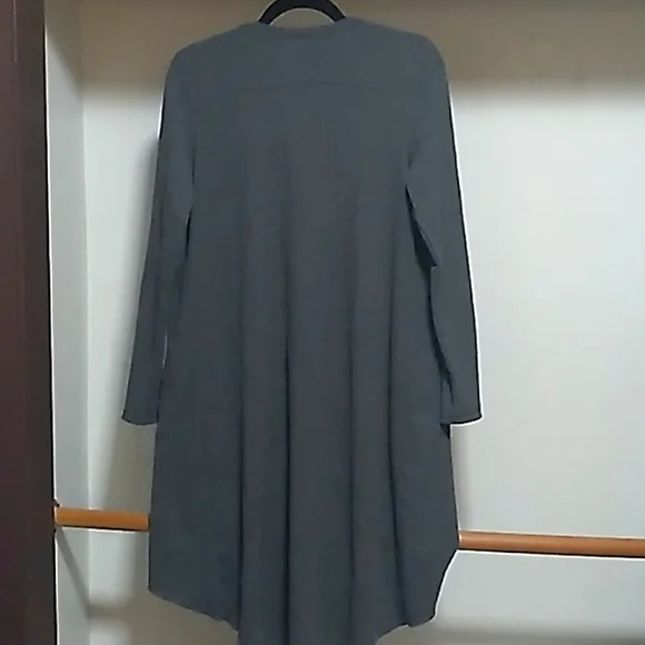 Women's gray cardigan. - Picture 4 of 4